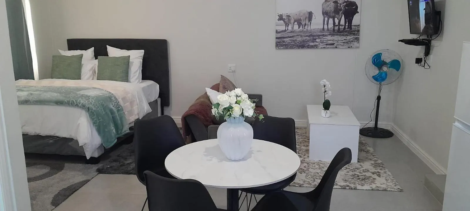 Sunningdale White House Accomodations Κέιπ Τάουν Δωμάτια σε οικογενειακή κατοικία